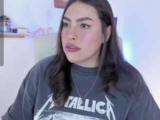 malley-adams's Live Sex Cam Show