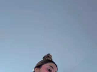 Annyy-Rosse's Live Sex Cam Show