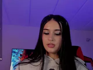 CHARRLOTTEGREY's Live Sex Cam Show