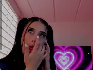 CHARRLOTTEGREY's Live Sex Cam Show