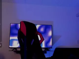 CHARRLOTTEGREY's Live Sex Cam Show