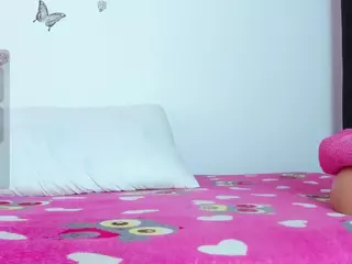 Emma Rogerss's Live Sex Cam Show