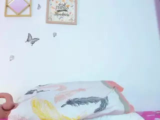 Emma Rogerss's Live Sex Cam Show