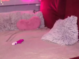 PlayfulBabe's Live Sex Cam Show