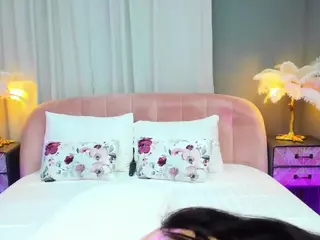 AmedeeaBanks's Live Sex Cam Show