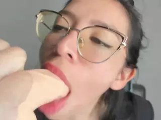 Katty-mouth's Live Sex Cam Show