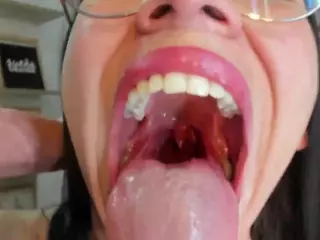 Katty-mouth's Live Sex Cam Show