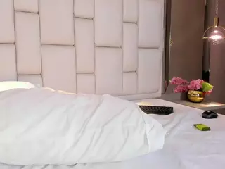 Biancax's Live Sex Cam Show