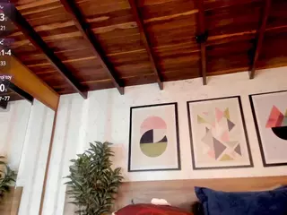 Luna Ruso's Live Sex Cam Show