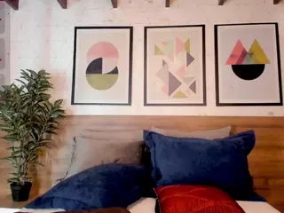Luna Ruso's Live Sex Cam Show