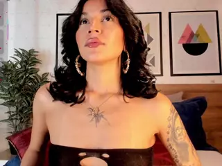 Luna Ruso's Live Sex Cam Show