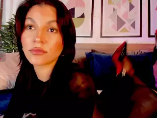 Luna Ruso's Live Sex Cam Show