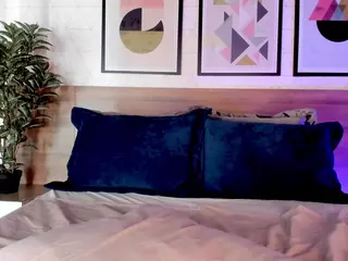 Luna Ruso's Live Sex Cam Show