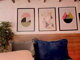 Luna Ruso's Live Sex Cam Show