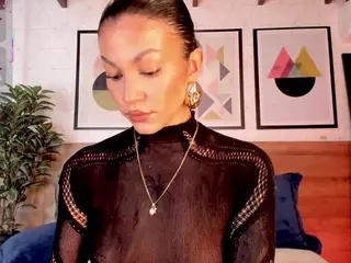 Luna Ruso's Live Sex Cam Show