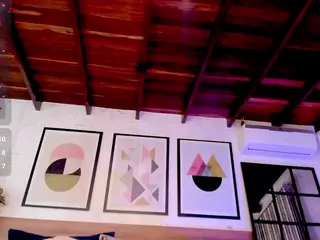 Luna Ruso's Live Sex Cam Show