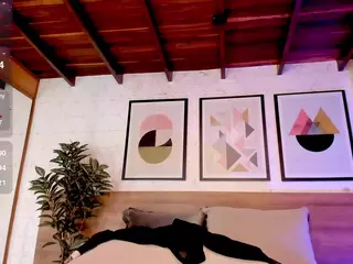 Luna Ruso's Live Sex Cam Show