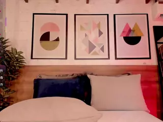 Luna Ruso's Live Sex Cam Show