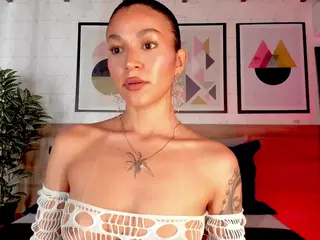 Luna Ruso's Live Sex Cam Show