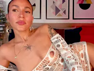 Luna Ruso's Live Sex Cam Show