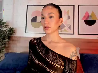 Luna Ruso's Live Sex Cam Show