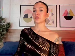 Luna Ruso's Live Sex Cam Show