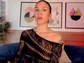Luna Ruso's Live Sex Cam Show