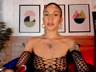 Luna Ruso's Live Sex Cam Show