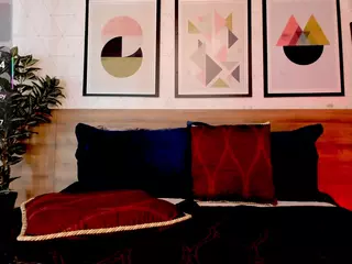 Luna Ruso's Live Sex Cam Show
