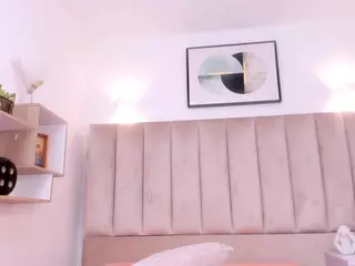 Annie-Queen's Live Sex Cam Show