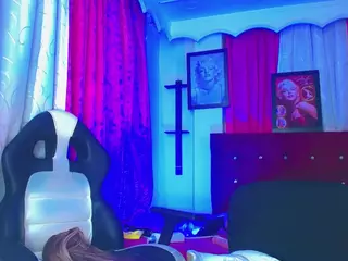 Penelope's Live Sex Cam Show