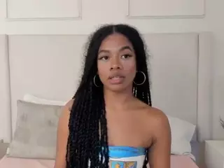 Abril-Taylorr's Live Sex Cam Show