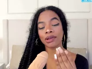 Abril-Taylorr's Live Sex Cam Show