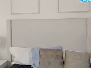 Abril-Taylorr's Live Sex Cam Show