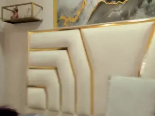 Hanna Petit's Live Sex Cam Show