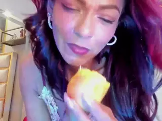 Hanna Petit's Live Sex Cam Show