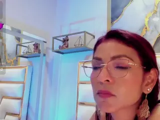 Hanna Petit's Live Sex Cam Show