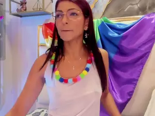 Hanna Petit's Live Sex Cam Show