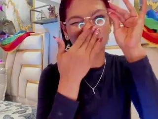 Hanna Petit's Live Sex Cam Show
