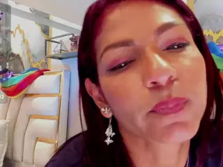 Hanna Petit's Live Sex Cam Show