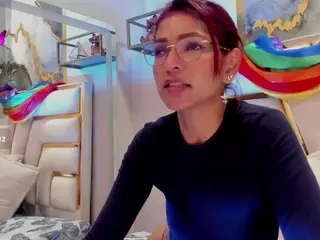 Hanna Petit's Live Sex Cam Show