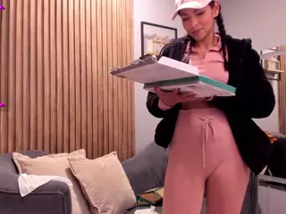 Hanna Petit's Live Sex Cam Show