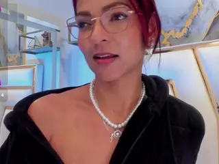 Hanna Petit's Live Sex Cam Show