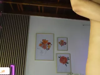 Lilly Dollss's Live Sex Cam Show