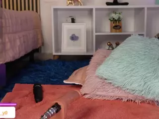 Lilly Dollss's Live Sex Cam Show