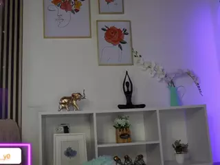 Lilly Dollss's Live Sex Cam Show