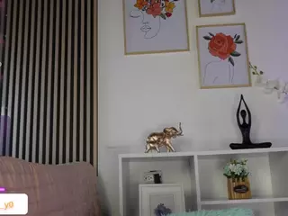 Lilly Dollss's Live Sex Cam Show