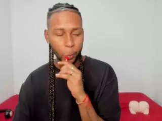 santhi-lee's Live Sex Cam Show