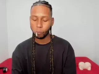 santhi-lee's Live Sex Cam Show