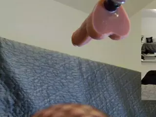 Heavenia's Live Sex Cam Show